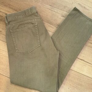 Men’s J. Crew the Sutton pants in olive brown size 32